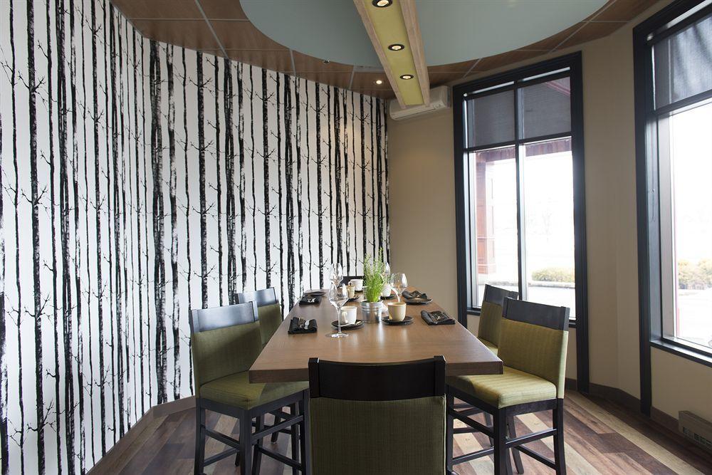 Hotel Rive Gauche Beloeil Экстерьер фото